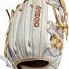 11.75 Inch Wilson A1000 Women's Infield Fastpitch Softball Glove WBW1001781175